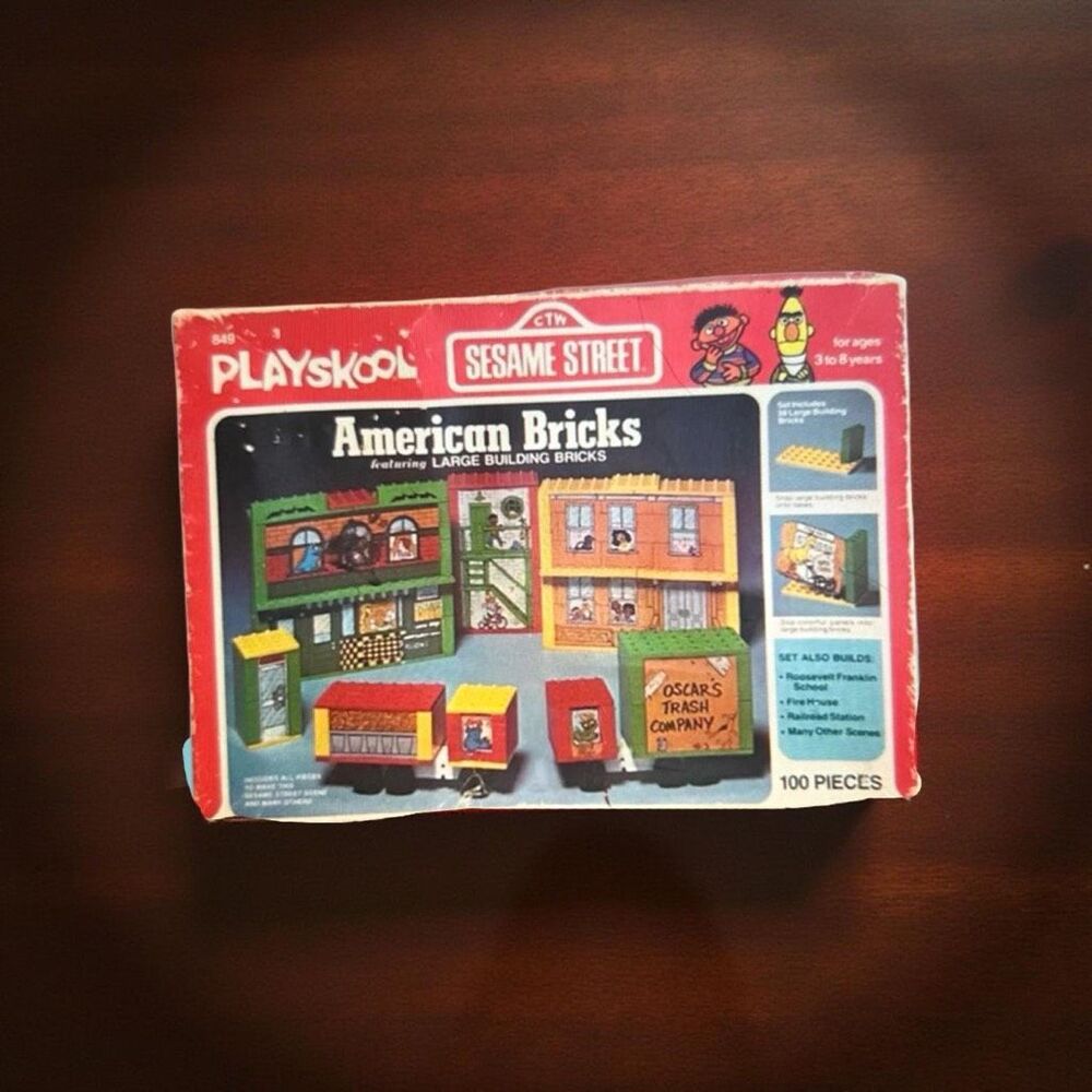 Vintage 1977 Playskool American Bricks Sesame Street Building Set #849